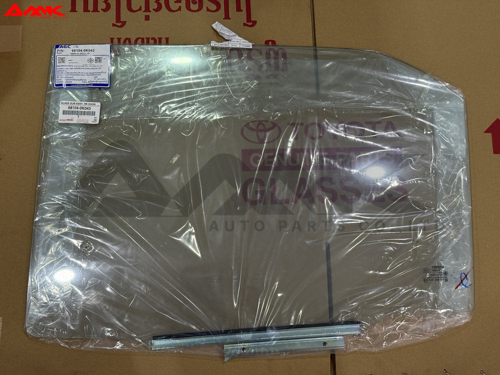 TOYOTA GLASS SUB-ASSY, RR DOOR, LH 68104-0K043