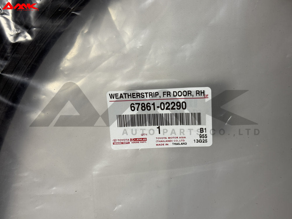 TOYOTA WEATHERSTRIP, FR DOOR, RH 67861-02290